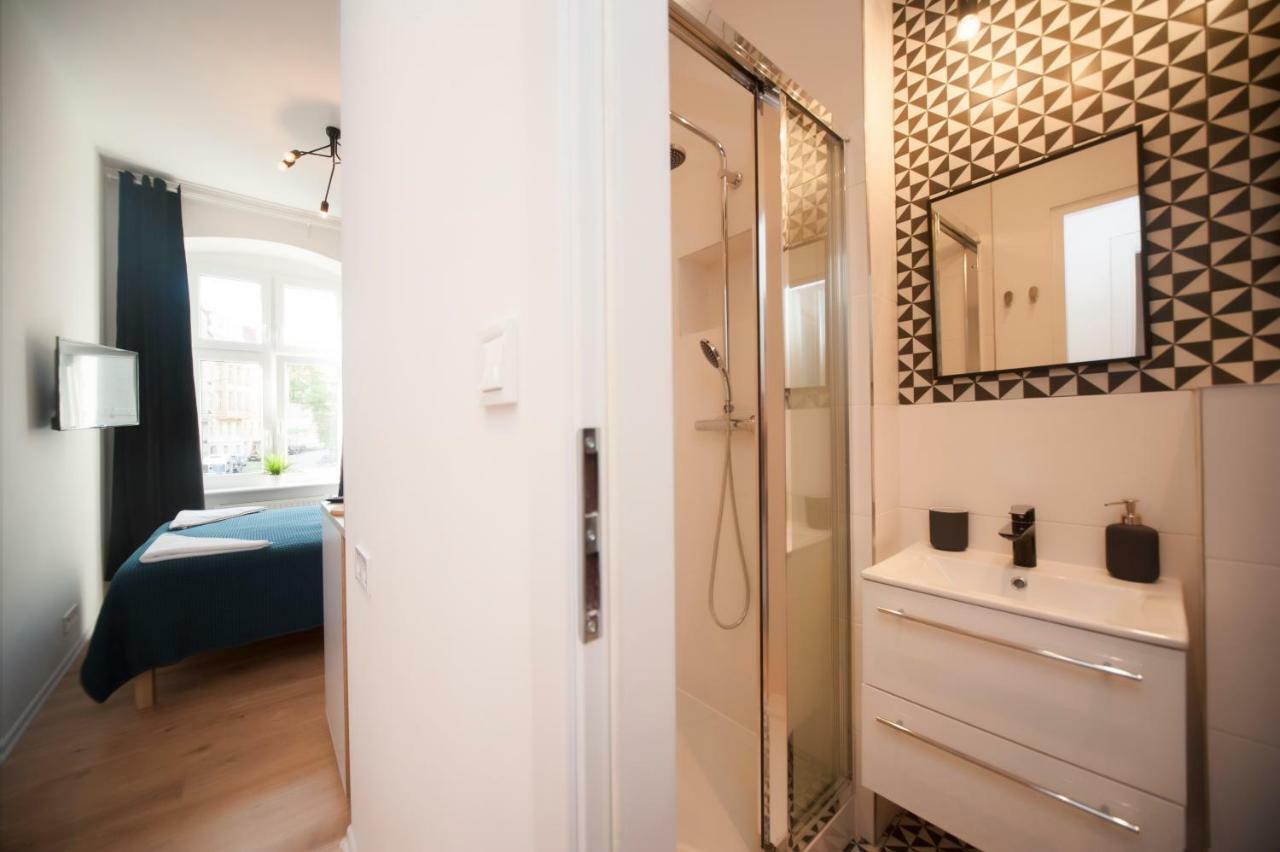 بوزنان Very Berry - Glogowska 35A - Mtp Apartments - Self Check In 24H المظهر الخارجي الصورة