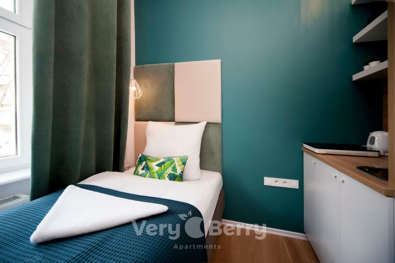 بوزنان Very Berry - Glogowska 35A - Mtp Apartments - Self Check In 24H المظهر الخارجي الصورة